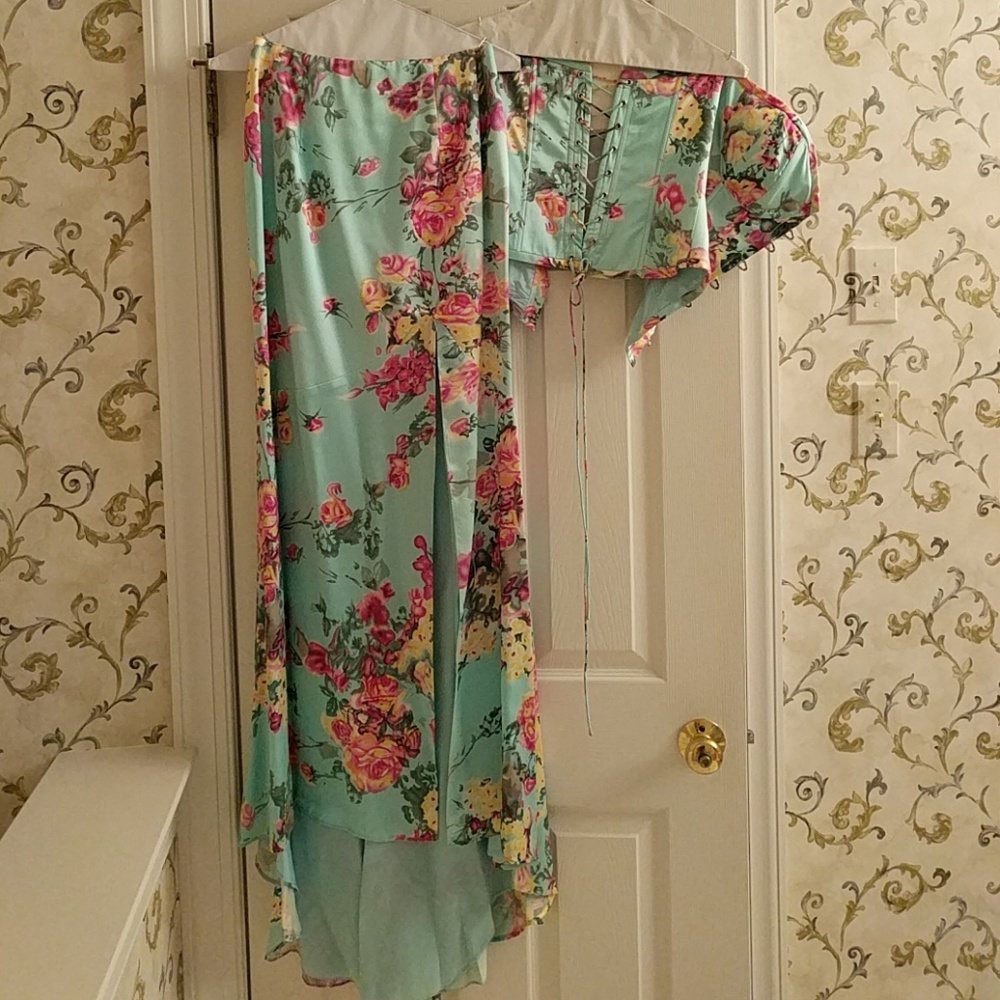 Multi color floral "dress"